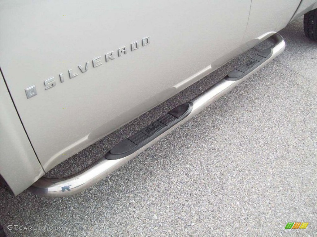 2007 Silverado 1500 Work Truck Extended Cab 4x4 - Doeskin Tan / Dark Titanium Gray photo #25