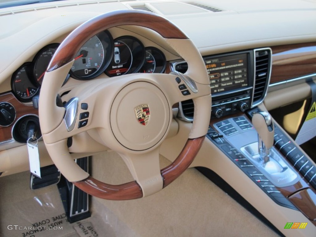 2012 Porsche Panamera S Luxor Beige Steering Wheel Photo #60987022