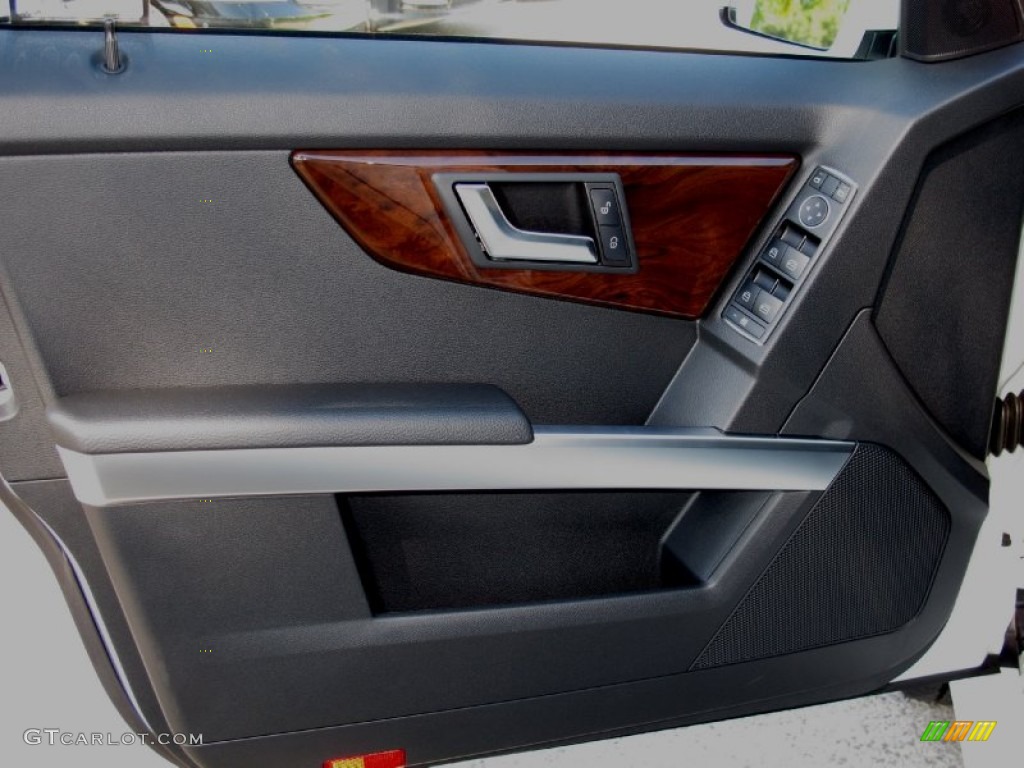 2012 Mercedes-Benz GLK 350 Black Door Panel Photo #60987333