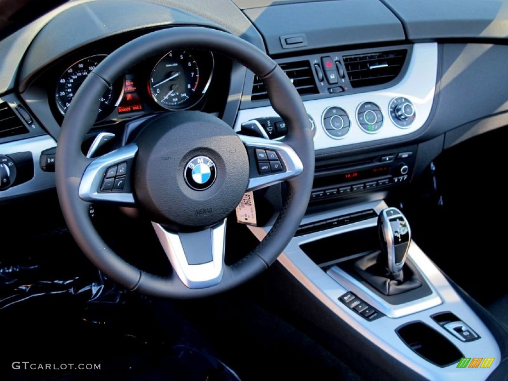 2012 BMW Z4 sDrive35i Dashboard Photos