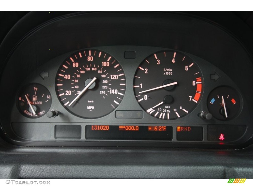 2002 BMW X5 4.4i Gauges Photos