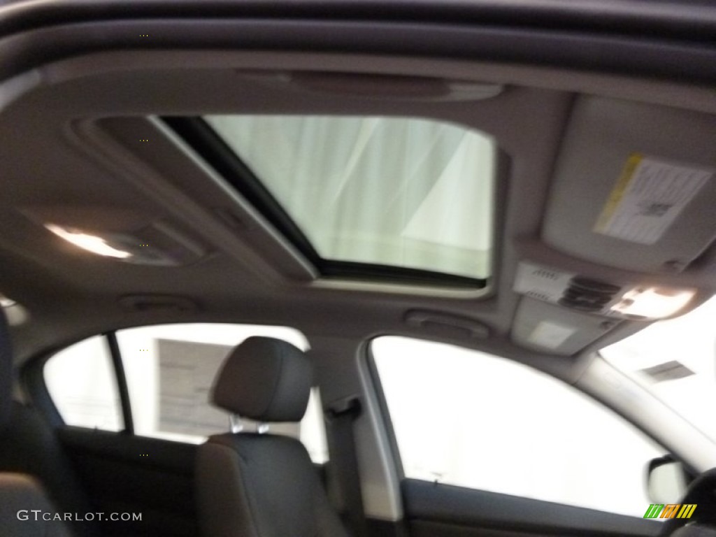2011 3 Series 328i xDrive Sedan - Space Gray Metallic / Black photo #13