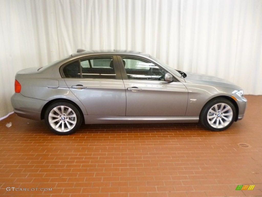 2011 3 Series 328i xDrive Sedan - Space Gray Metallic / Black photo #4