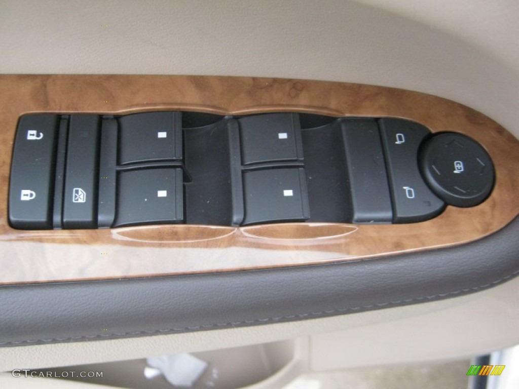 2012 Buick Enclave FWD Controls Photo #60995980