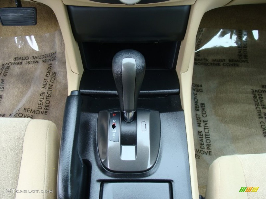 2010 Accord LX-P Sedan - Crystal Black Pearl / Ivory photo #23