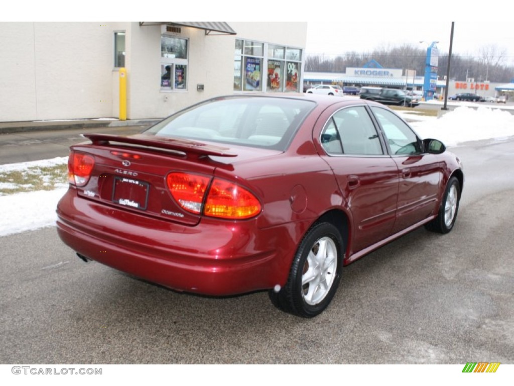 2004 Alero GL1 Sedan - Sport Red / Pewter photo #4