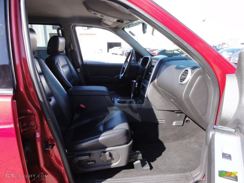 2007 Mountaineer  - Vivid Red / Charcoal Black photo #21