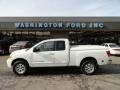 White - Titan SE King Cab 4x4 Photo No. 1