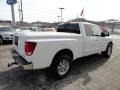 White - Titan SE King Cab 4x4 Photo No. 4