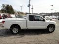 White - Titan SE King Cab 4x4 Photo No. 5