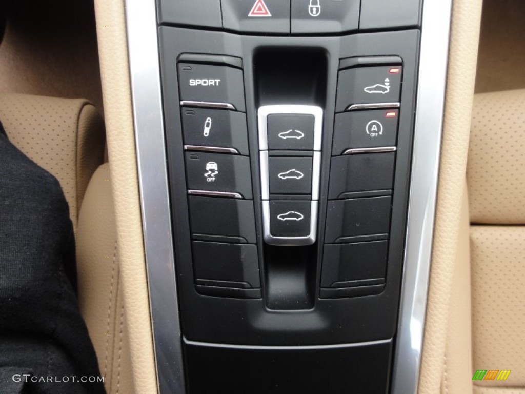 2012 Porsche New 911 Carrera S Coupe Controls Photo #61003690