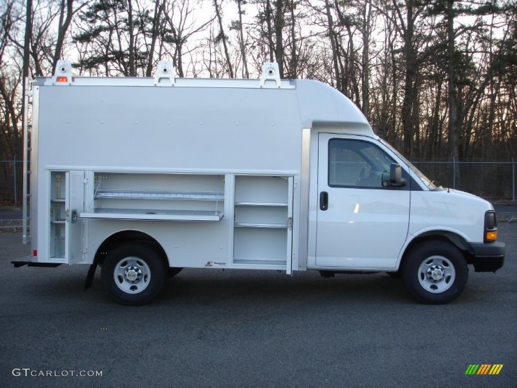 Summit White 2012 Chevrolet Express Cutaway 3500 Commercial Moving Truck Exterior Photo #61004581