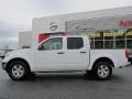 2011 Avalanche White Nissan Frontier SV Crew Cab  photo #2