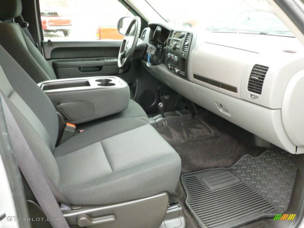 2011 Silverado 1500 LS Extended Cab 4x4 - Sheer Silver Metallic / Dark Titanium photo #8