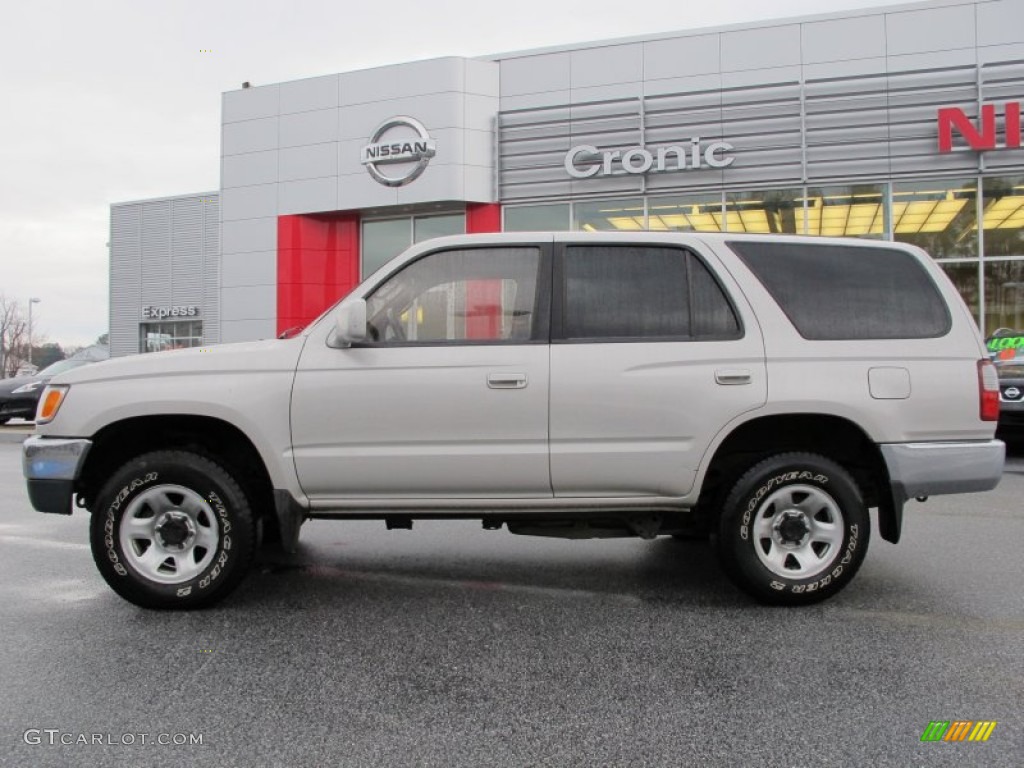 1996 4Runner SR5 - Desert Dune Metallic / Beige photo #2