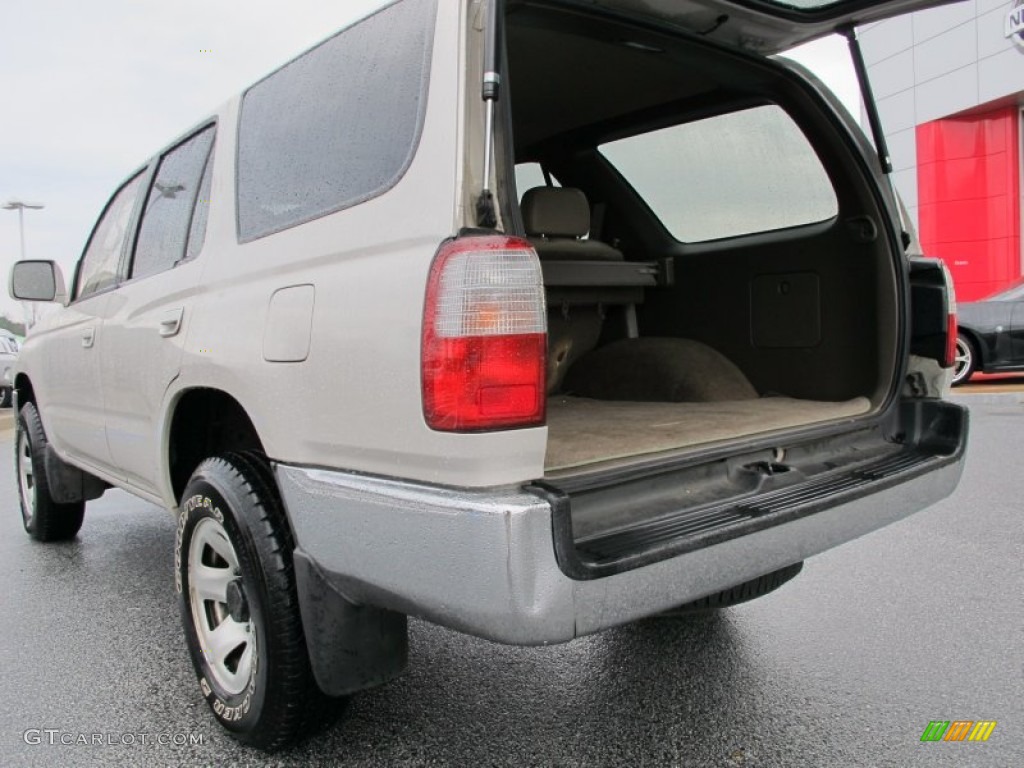 1996 4Runner SR5 - Desert Dune Metallic / Beige photo #13