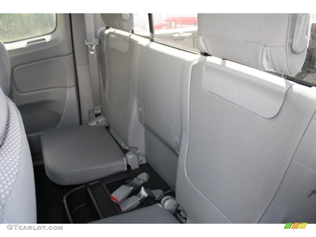 2012 Tacoma Access Cab 4x4 - Super White / Graphite photo #8