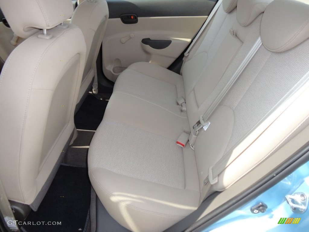 Beige Interior 2009 Hyundai Accent GLS 4 Door Photo #61013503