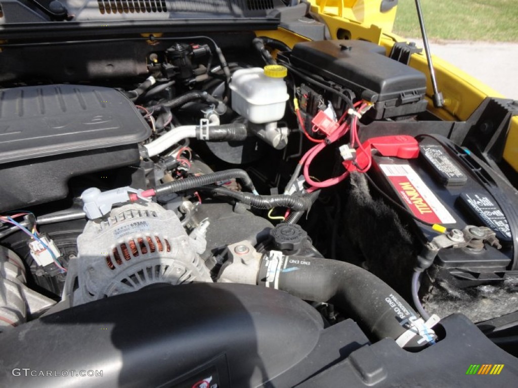 2006 Dodge Dakota R/T Club Cab 4.7 Liter High Output SOHC 16-Valve PowerTech V8 Engine Photo #61014640