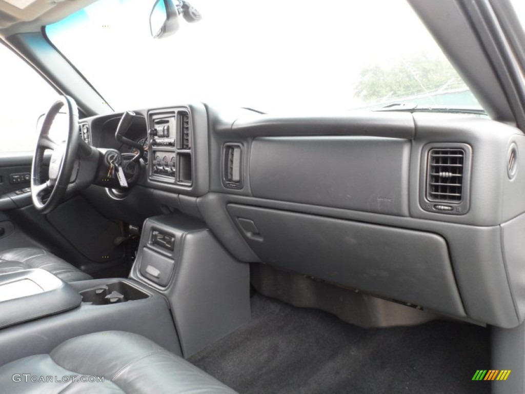 2002 GMC Sierra 1500 HD SLT Crew Cab 4x4 Graphite Dashboard Photo #61016254