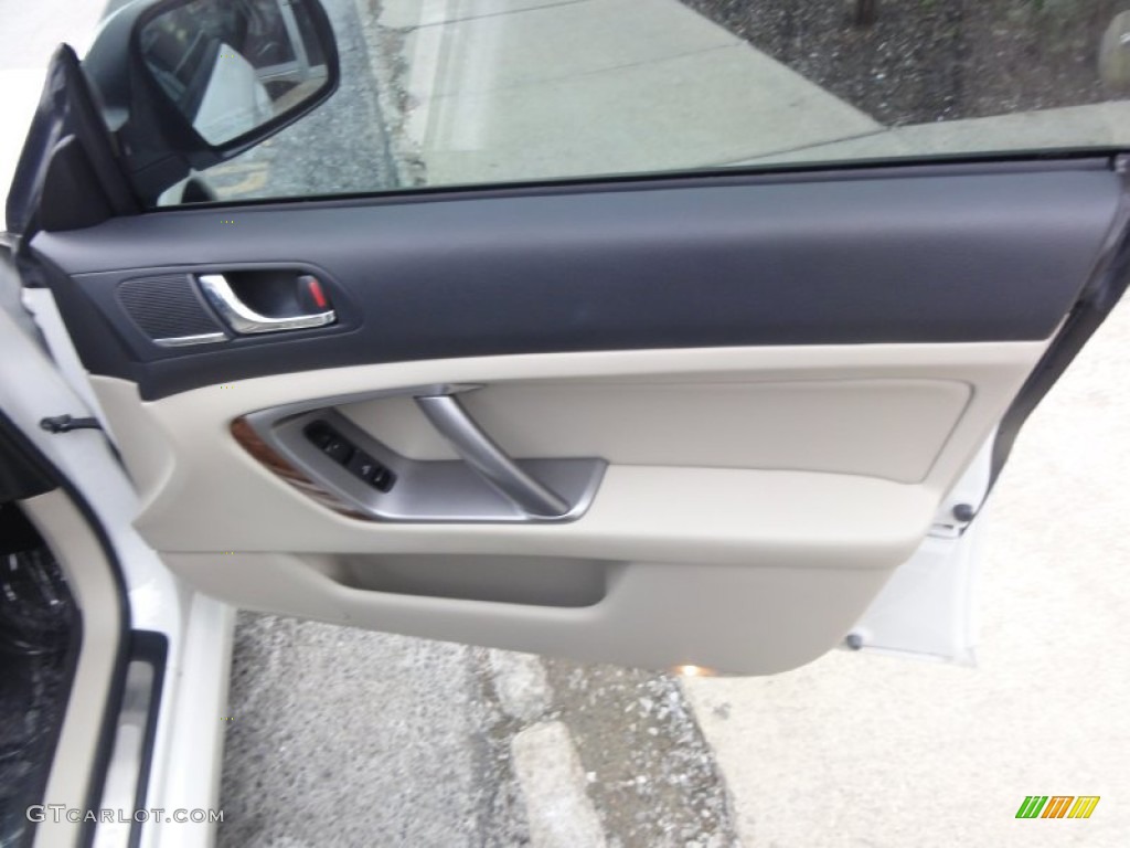 2009 Subaru Legacy 2.5 GT Limited Warm Ivory Door Panel Photo #61017655
