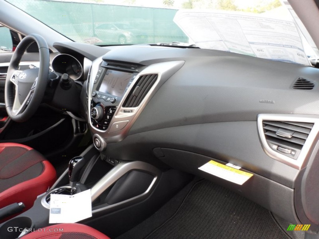 2012 Hyundai Veloster Standard Veloster Model Black/Red Dashboard Photo #61017865