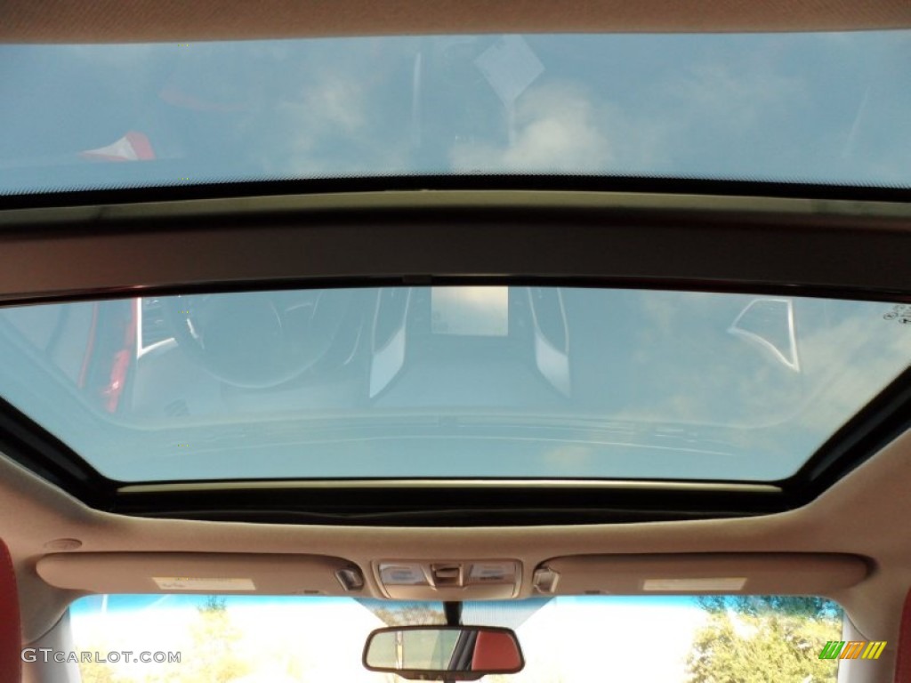 2012 Hyundai Veloster Standard Veloster Model Sunroof Photo #61017913