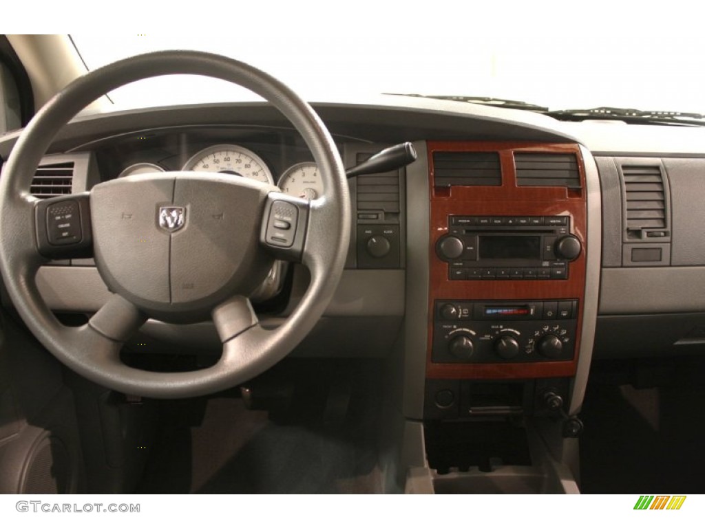 2004 Durango SLT 4x4 - Graphite Metallic / Medium Slate Gray photo #14