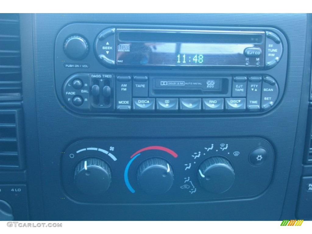 2003 Dodge Dakota SLT Regular Cab 4x4 Audio System Photo #61021882