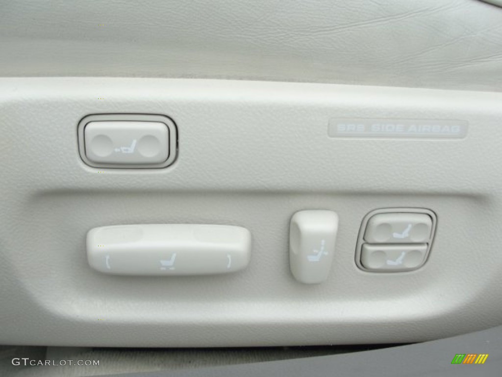 2002 LS 430 - Millennium Silver Metallic / Ivory photo #17