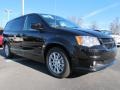 2012 Brilliant Black Crystal Pearl Dodge Grand Caravan R/T  photo #4