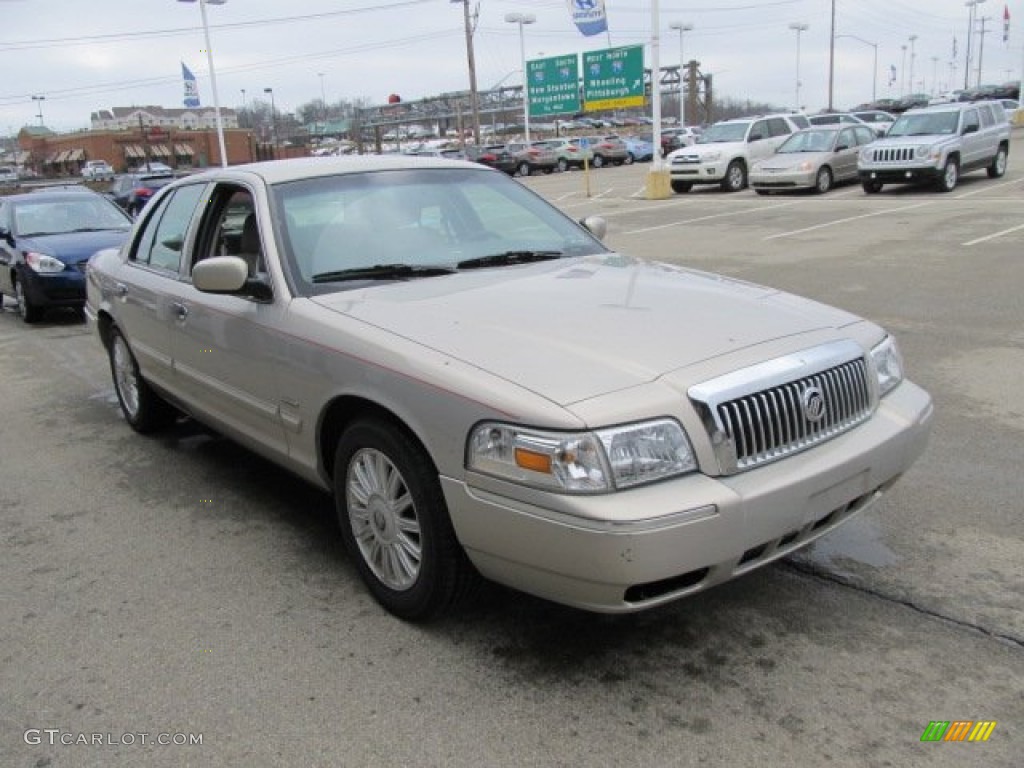 2009 Grand Marquis LS Ultimate Edition - Smokestone Metallic / Light Camel photo #11