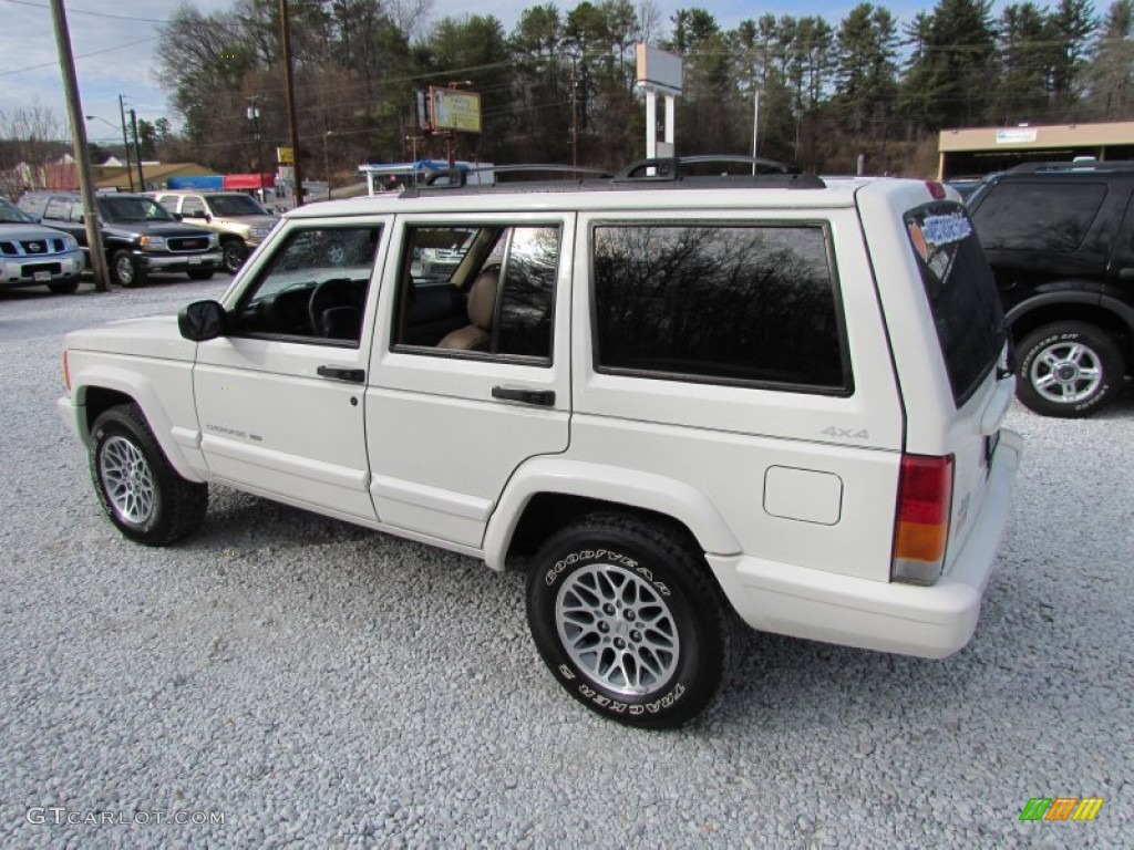 1999 Cherokee Classic 4x4 - Stone White / Camel photo #7