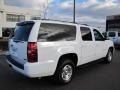 Summit White - Suburban LT 4x4 Photo No. 7