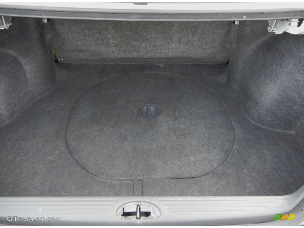 1998 Chevrolet Malibu Sedan Trunk Photo #61034632