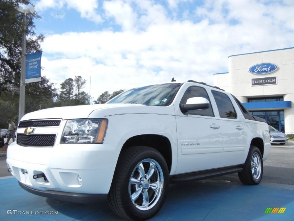 2011 Avalanche LT 4x4 - Summit White / Dark Titanium/Light Titanium photo #1