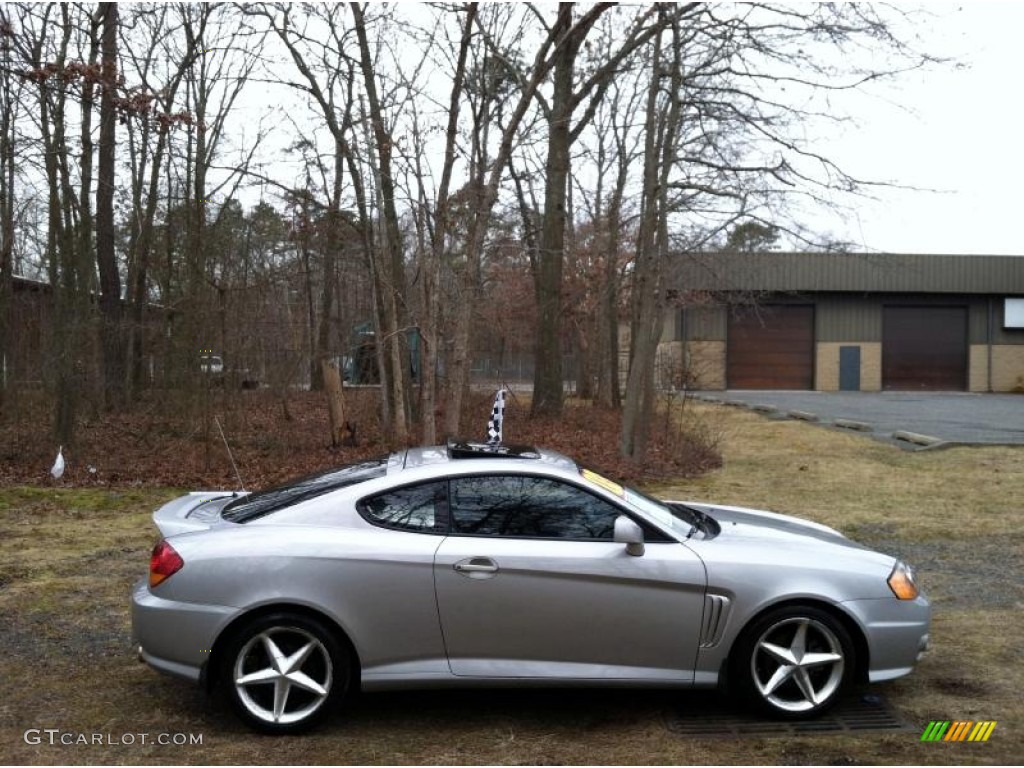 2003 Tiburon GT V6 - Super Silver / Black photo #8