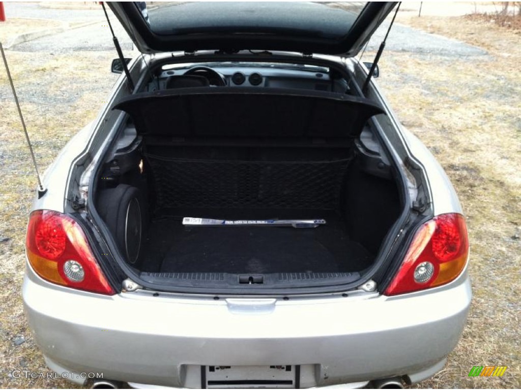 2003 Tiburon GT V6 - Super Silver / Black photo #12