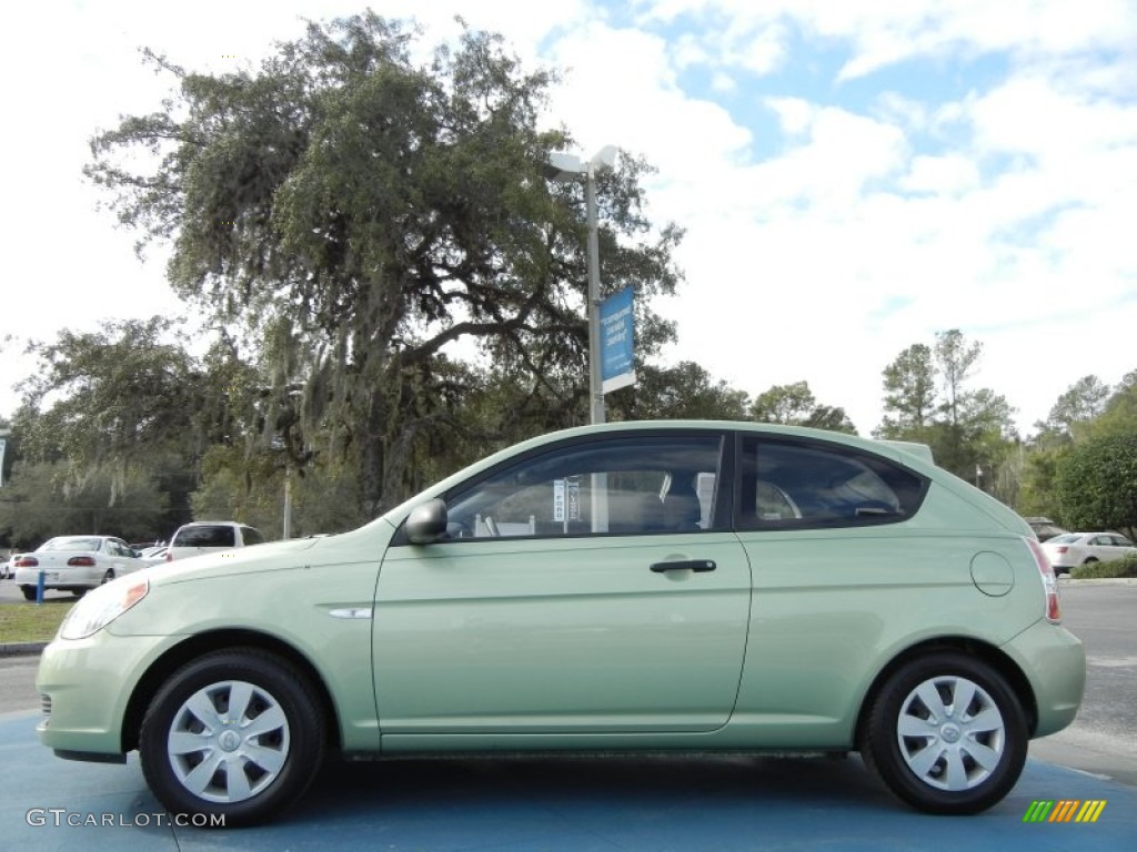 2007 Accent GS Coupe - Apple Green / Black photo #2