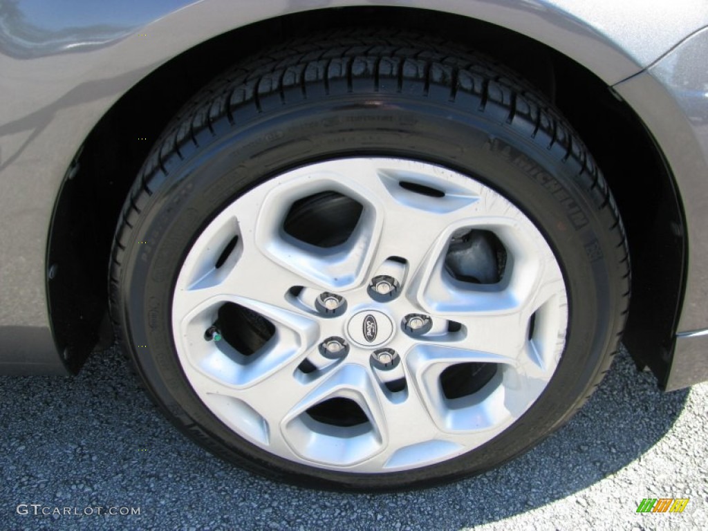 2010 Ford Fusion SE Wheel Photo #61037812