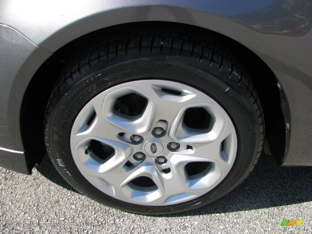 2010 Ford Fusion SE Wheel Photo #61037874