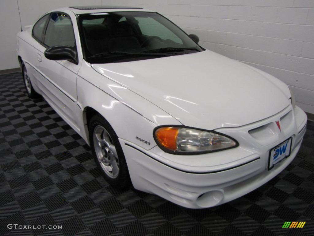 2003 Grand Am GT Coupe - Summit White / Dark Pewter photo #1