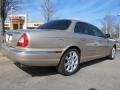 Topaz Metallic - XJ XJ8 Photo No. 3