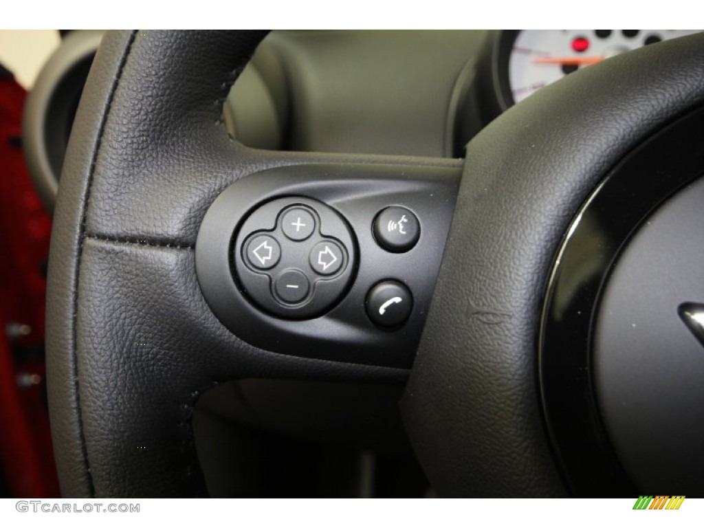 2012 Mini Cooper Countryman Controls Photo #61043944