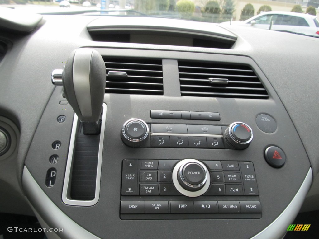 2007 Nissan Quest 3.5 SL Controls Photo #61048324