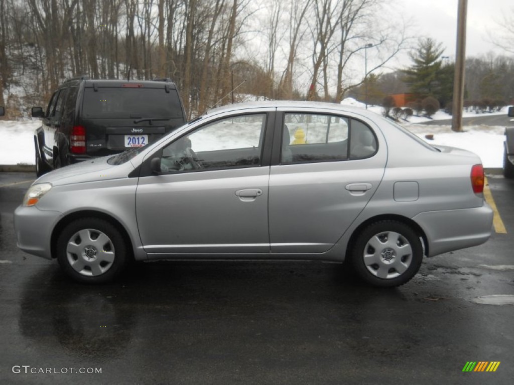 2003 ECHO Sedan - Silver Streak Mica / Shadow Gray photo #10