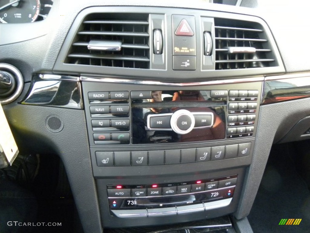 2012 Mercedes-Benz E 350 Cabriolet Controls Photo #61049920