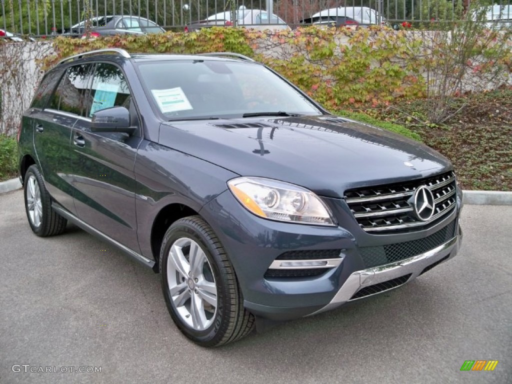 Steel Grey Metallic Mercedes-Benz ML