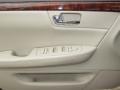 White Diamond - DTS Sedan Photo No. 13