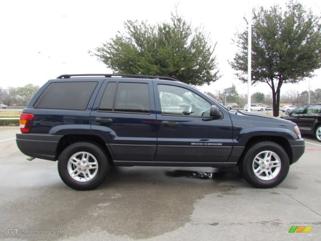 2004 Grand Cherokee Laredo - Midnight Blue Pearl / Dark Slate Gray photo #6